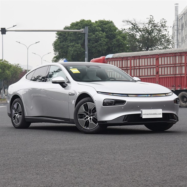 2024 Xpeng P7 Sedan 550km Long Range Electric Car