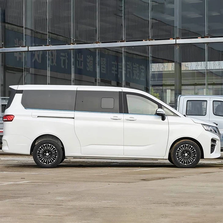 BAW Ruisheng Ace M7 4 Door 7 Seater MPV 