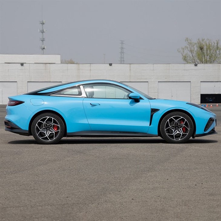Neta GT 580 AWD 2 door 4 seats coupe