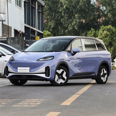 MPV compacto Arcfox Koala